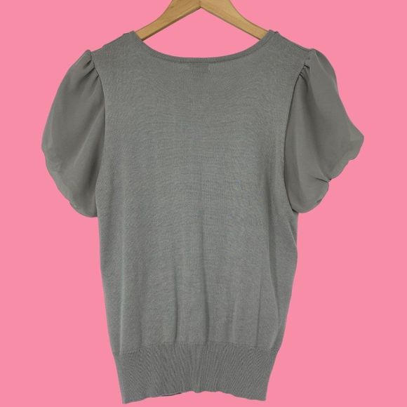 Womens Worthington Sweater Top Size M Babydoll Button Ruffle EUC 3709 Feminine - Picture 7 of 8